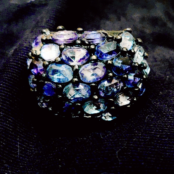 Vintage Blue/Purple Domed Crystal Cocktail Ring- 7 - Picture 2 of 6